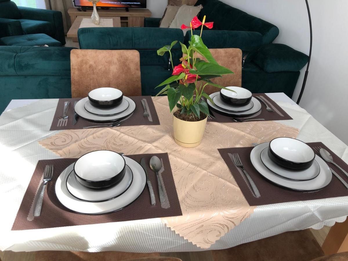 Tatra Billetee Apartman S Luxusnym Vyhladom Na Vysoketatry A Sukromnym Wellness 포프라트 외부 사진