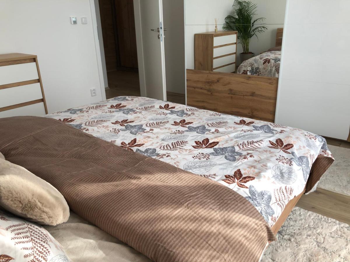 Tatra Billetee Apartman S Luxusnym Vyhladom Na Vysoketatry A Sukromnym Wellness 포프라트 외부 사진