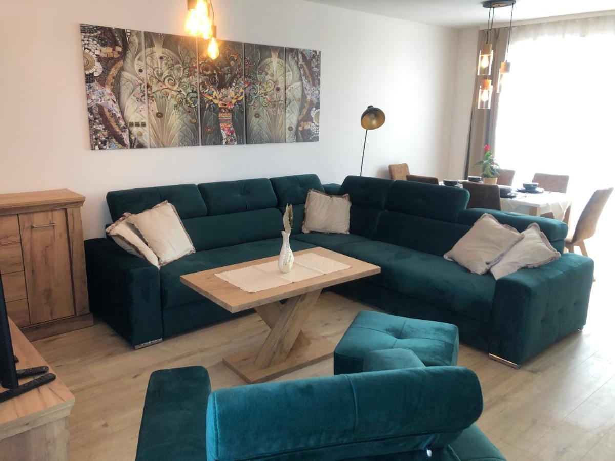 Tatra Billetee Apartman S Luxusnym Vyhladom Na Vysoketatry A Sukromnym Wellness 포프라트 외부 사진