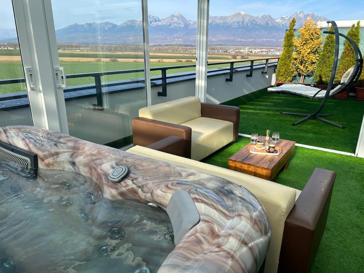 Tatra Billetee Apartman S Luxusnym Vyhladom Na Vysoketatry A Sukromnym Wellness 포프라트 외부 사진