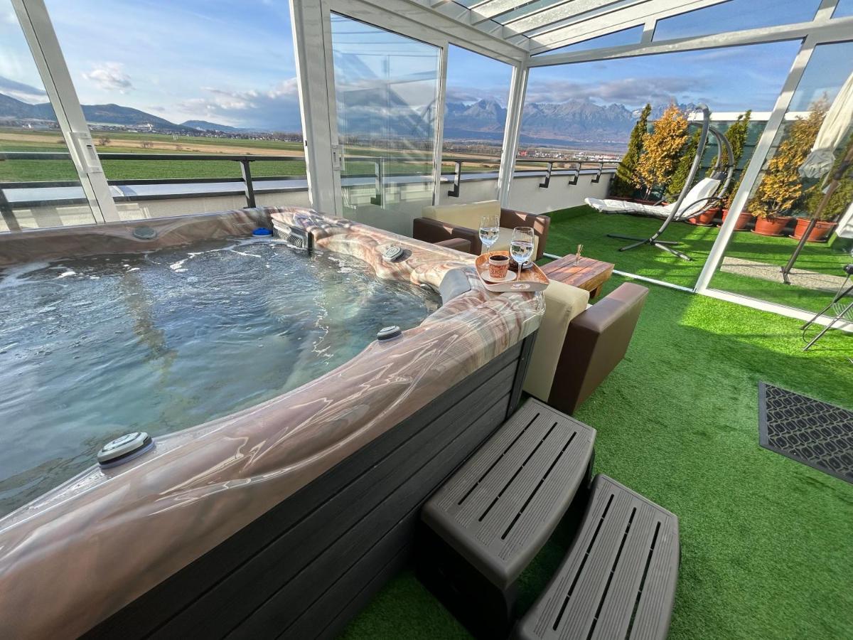 Tatra Billetee Apartman S Luxusnym Vyhladom Na Vysoketatry A Sukromnym Wellness 포프라트 외부 사진